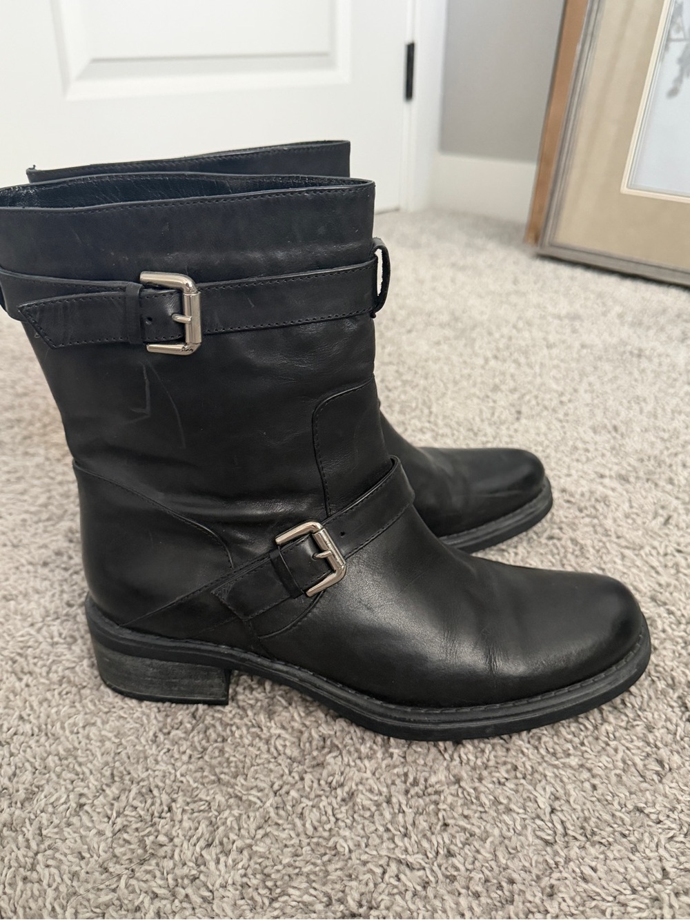Aquatalia Black Leather Buckle boots 10 fit closer to 9 or 9.5